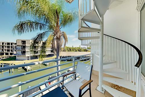 Sea-renity Luxury Villa 8284
