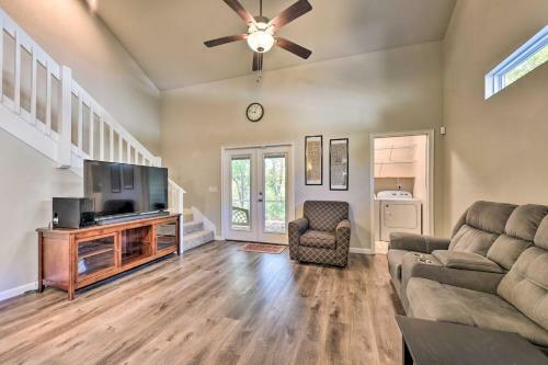 Gainesville Home About 8 Mi To Dtwn Attractions!