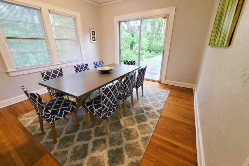 Iconic Gainesville Home - Sleeps 12 - 4 Br- Tom Petty's Old House