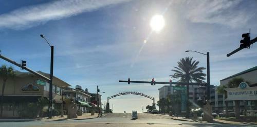 Apartamento Turquoise Beach Retreat~king Bed~daytona Beach