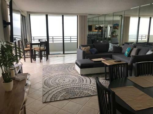 Apartamento Direct Ocean Front Condo With Magnificent Sunrises