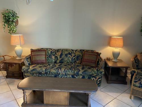 Apartamento Tropical Suites At Sunglow Resort
