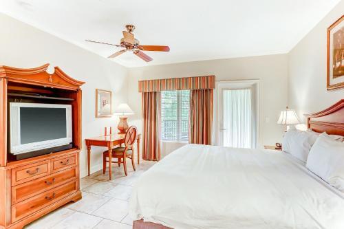 Tennis Villas III