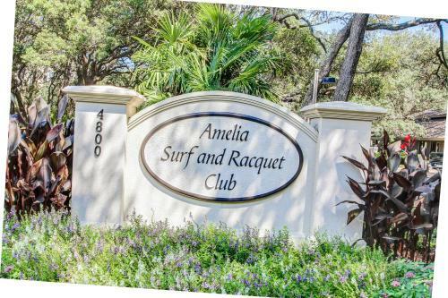 Amelia Surf And Racquet