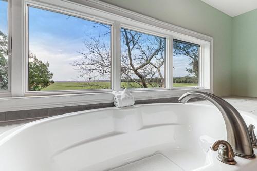 3117 Marsh View