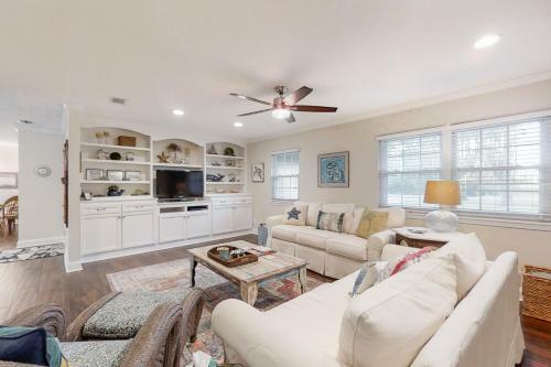96097 Piney Island
