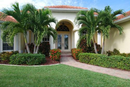 Villa Black Diamond - Enjoy The Pool And The View