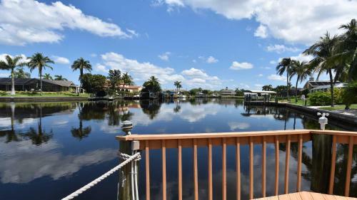 Villa Rosegarden - With A Perfect Water View