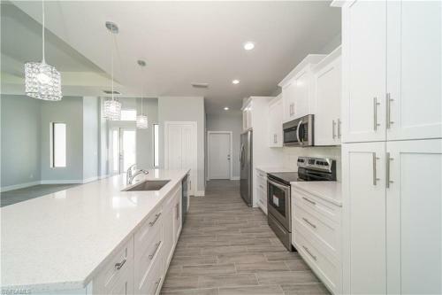 Villa Skyline Cape Coral, Private Heated Pool And Spa
