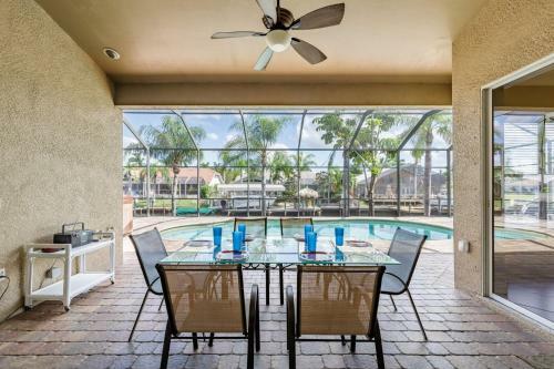Villa Barefoot - Roelens Vacations - Heated Pool & Spa, Gulf Access, Sleeping Capabilities For 10!
