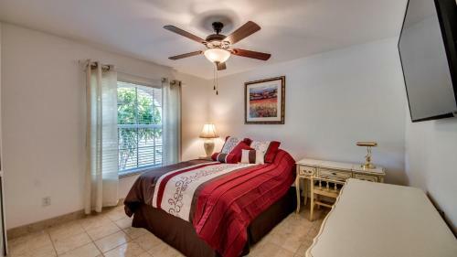 Lakeside At Cat Cay - Cape Coral - Roelens Vacations