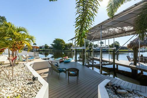 Villa Reef Intermission - Cape Coral - Roelens Vacations
