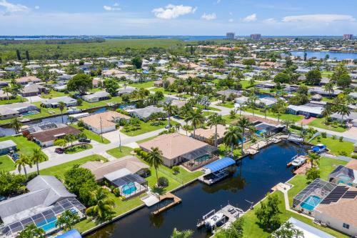 Villa Reel Serenity - Cape Coral - Roelens Vacations