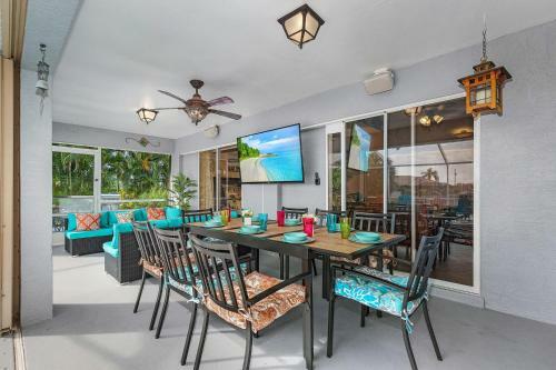 Villa X-ta-sea - Cape Coral - Roelens Vacations