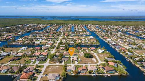Villa X-ta-sea - Cape Coral - Roelens Vacations