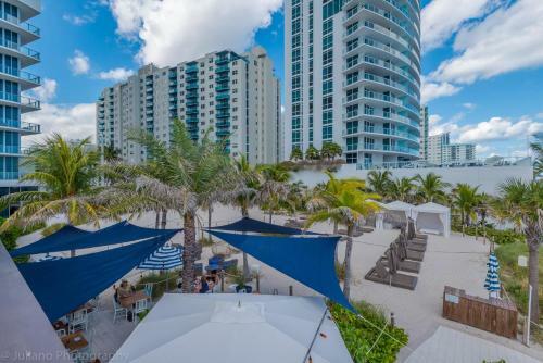 Apartamento Ocean View Corner Unit Rental Hyde Beach Resort 27th Floor Miami