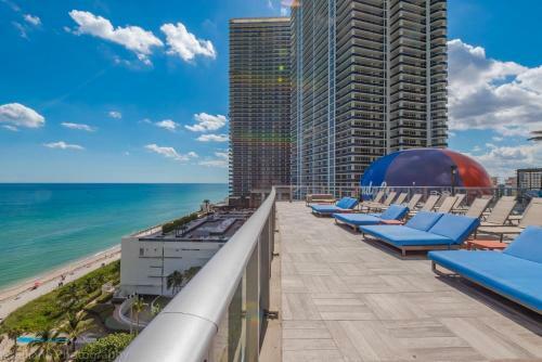 Apartamento Ocean View Corner Unit Rental Hyde Beach Resort 27th Floor Miami