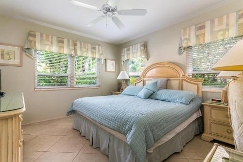 Beach Resort Villa - Beautiful Updated