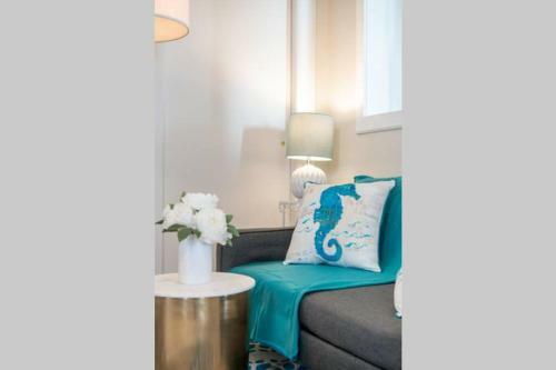 Apartamento 10 Steps To The Beach Couples Retreat