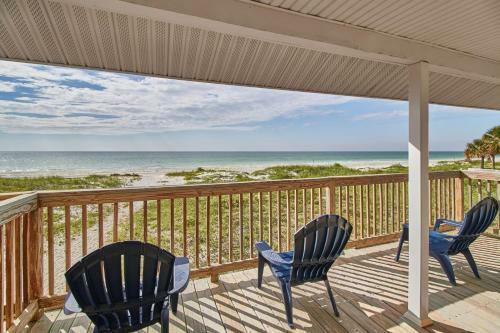 Charming Beach Front Cottage With Stunning Unset Views Pets Are Welcome Here Bella11