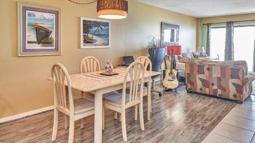 Apartamento Lovely Intercoastal Unit Just Steps From The Beach Wv406