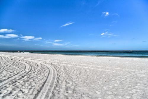 Apartamento Indian Rocks Beach Unit - Steps From The Shoreline