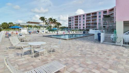 Reef Club By Teeming Vacation Rentals