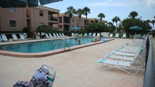 Sea Club By Teeming Vacation Rentals