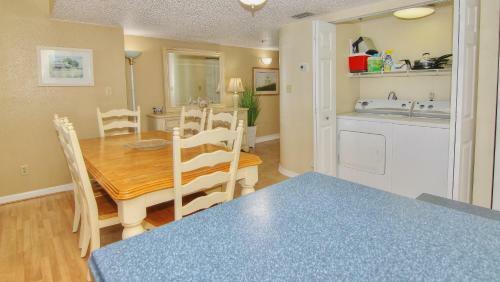 Beach Palms By Teeming Vacation Rentals