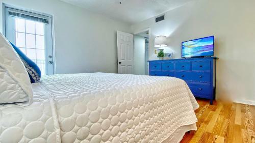 Beach Palms By Teeming Vacation Rentals