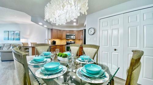 Beach Palms By Teeming Vacation Rentals