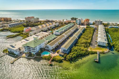 Sea Shell 14 - New! Beautifully Remodeled Townhouse With Beach Access!