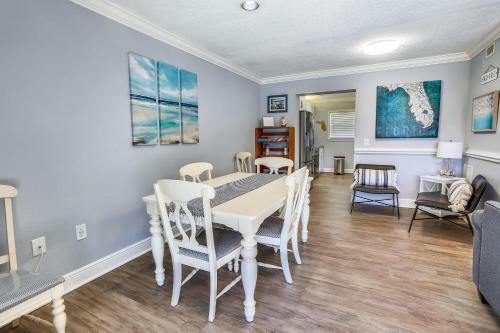 Sea Shell 14 - New! Beautifully Remodeled Townhouse With Beach Access!