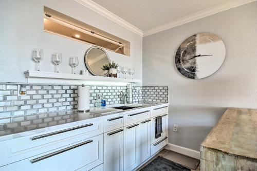Apartamento Beachfront Clearwater Condo With Community Pool