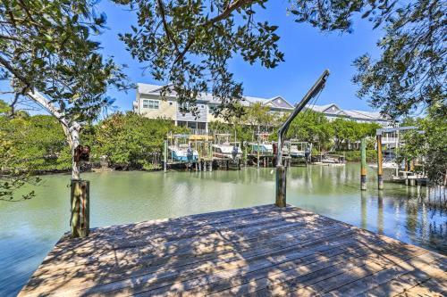 Tropical Waterfront Home Central Location!