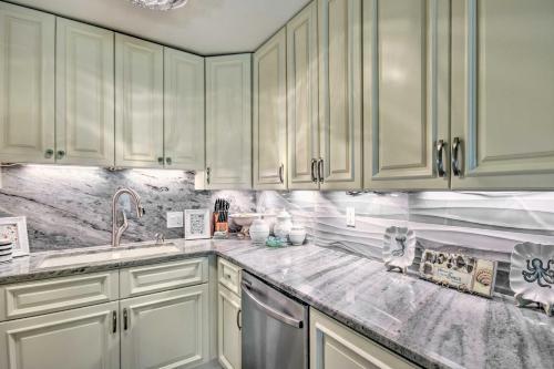 Fort Walton Beach Cottage With Private Yard!