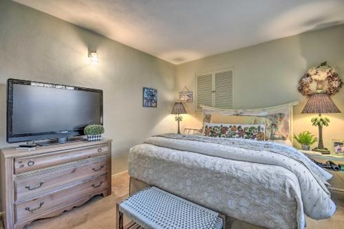 Fort Walton Beach Cottage With Private Yard!