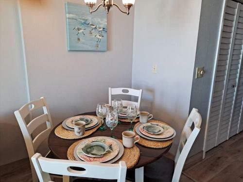 Apartamento Serene Penthouse On The Gulf! Beach View +sound!