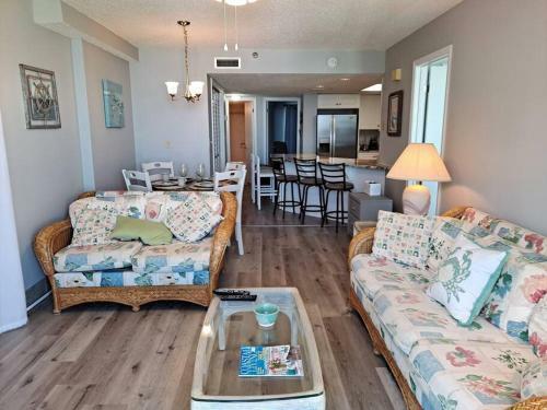 Apartamento Serene Penthouse On The Gulf! Beach View +sound!