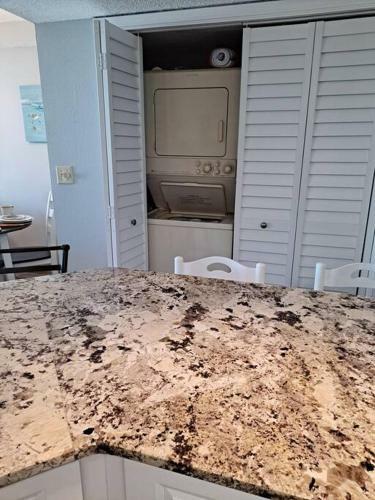 Apartamento Serene Penthouse On The Gulf! Beach View +sound!