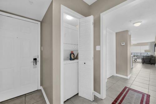 Apartamento Emerald Towers West Beachfront Condo With Heated Pool