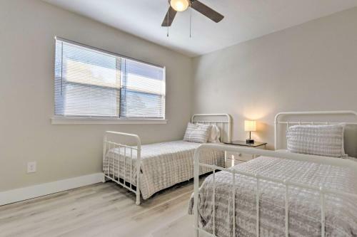 Fort Walton Beach Townhome Less Than 3 Mi To Beach!