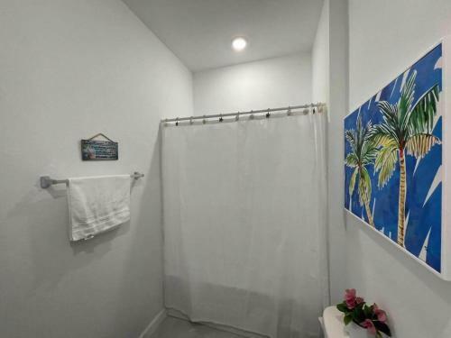 New 3br Spacious & Lux Beach House Theme By Air Base Miami