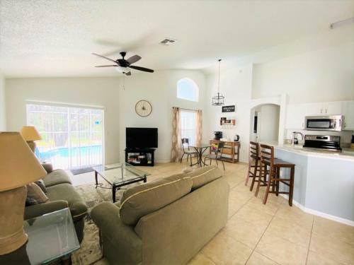 Southern Comfort Home In Southern Dunes Golf! Home