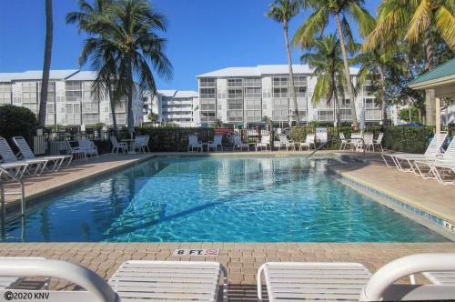 Hibiscus Pointe 764 By Kathy Nesbit Vacations