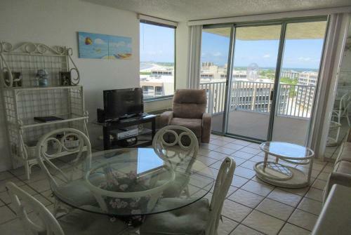 Estero Beach & Tennis 1108a By Kathy Nesbit Vacations