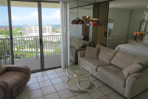 Estero Beach & Tennis 1108a By Kathy Nesbit Vacations