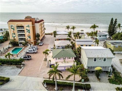 Upper Villa - Sunset Cottage At The Beach