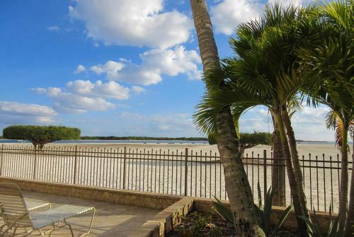 Carlos Pointe 512 By Kathy Nesbit Vacations
