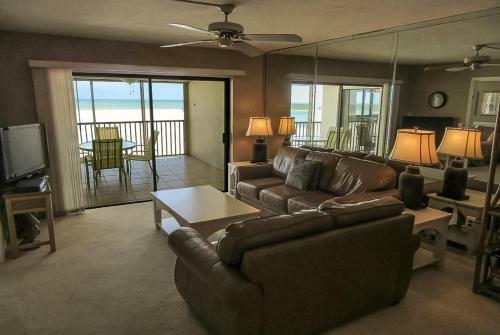 Carlos Pointe 512 By Kathy Nesbit Vacations